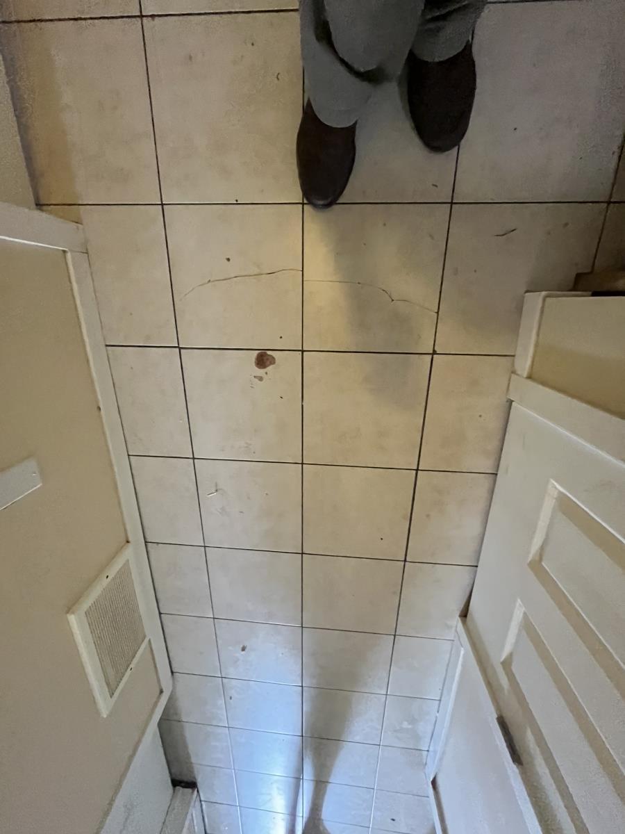 9518 106 Ave Nw, Edmonton, AB