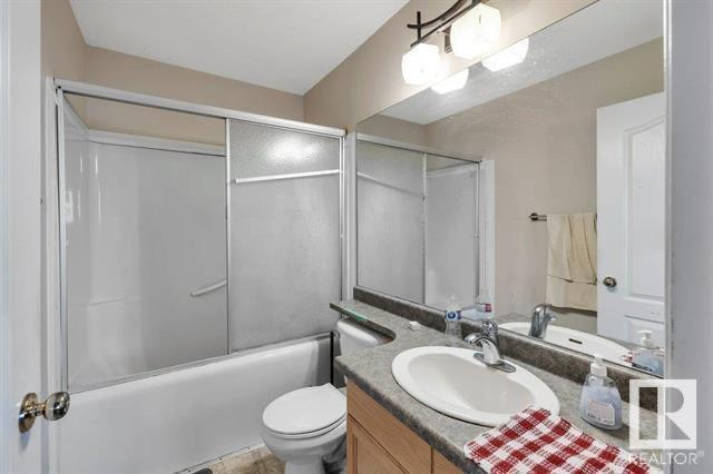 9518 106 Ave Nw, Edmonton, AB