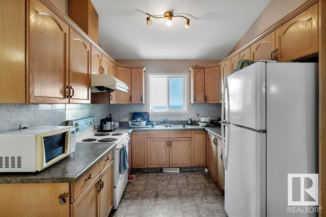 9518 106 Ave Nw, Edmonton, AB