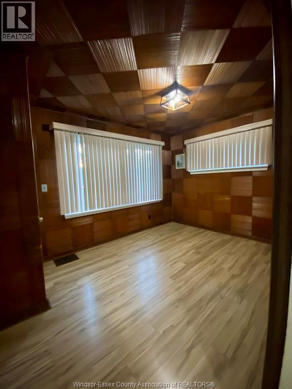 943 Lauzon Road, Windsor, ON - Indoor Photo Showing Other Room