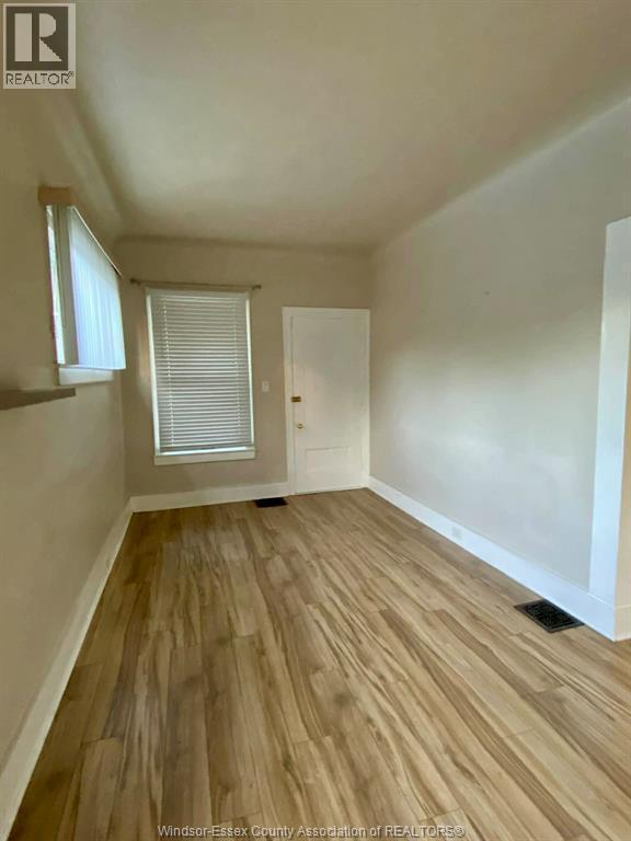 943 Lauzon Road, Windsor, ON - Indoor Photo Showing Other Room
