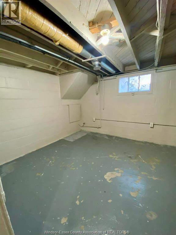 943 Lauzon Road, Windsor, ON - Indoor Photo Showing Basement