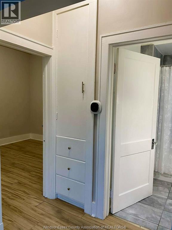 943 Lauzon Road, Windsor, ON - Indoor Photo Showing Other Room