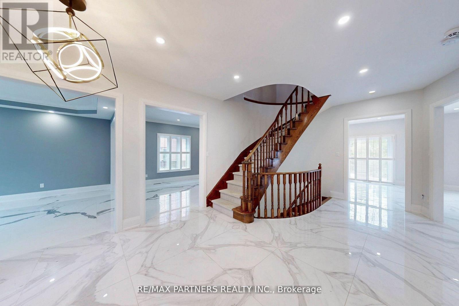 31 Eyer Drive, Markham, ON - Indoor Photo Showing Other Room