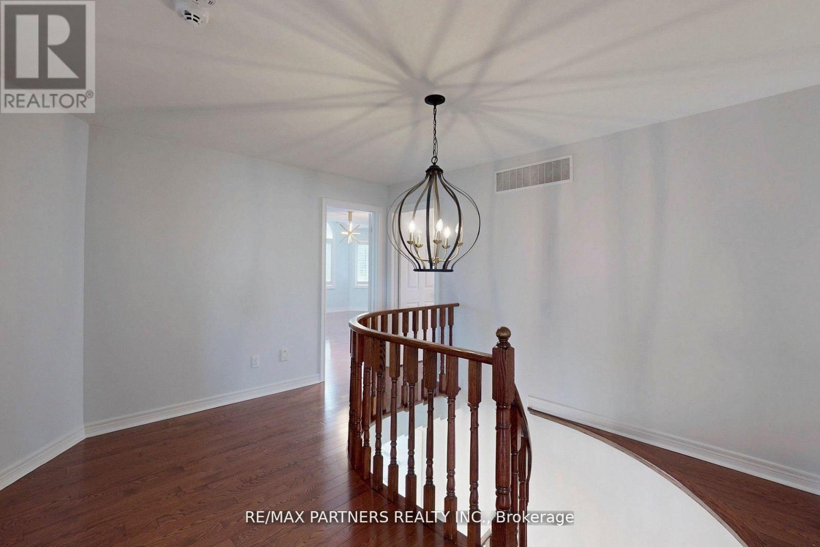 31 Eyer Drive, Markham, ON - Indoor Photo Showing Other Room