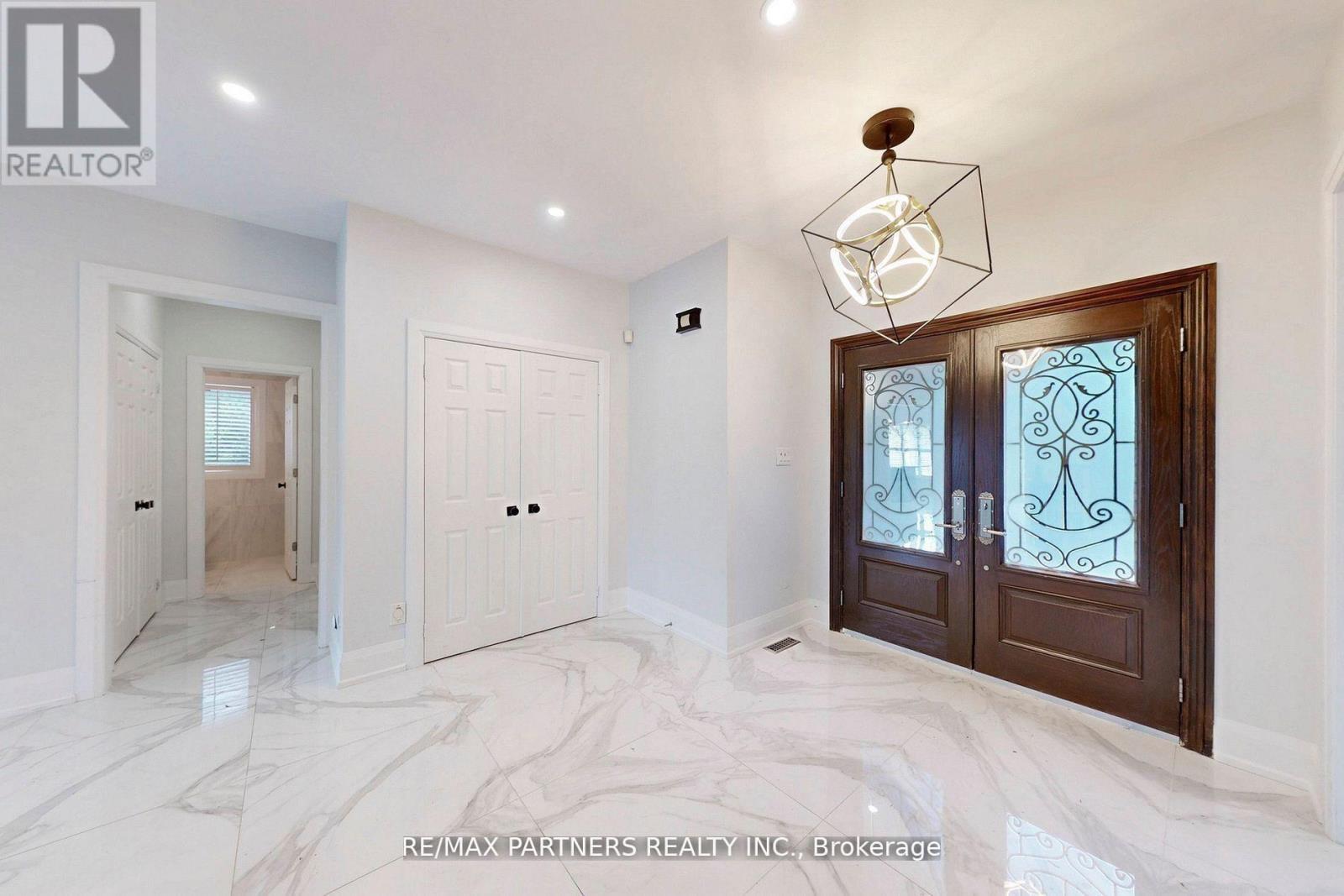 31 Eyer Drive, Markham, ON - Indoor Photo Showing Other Room