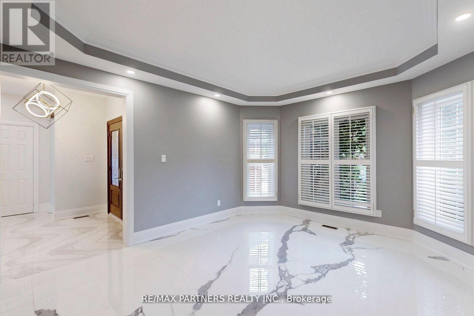 31 Eyer Drive, Markham, ON - Indoor Photo Showing Other Room