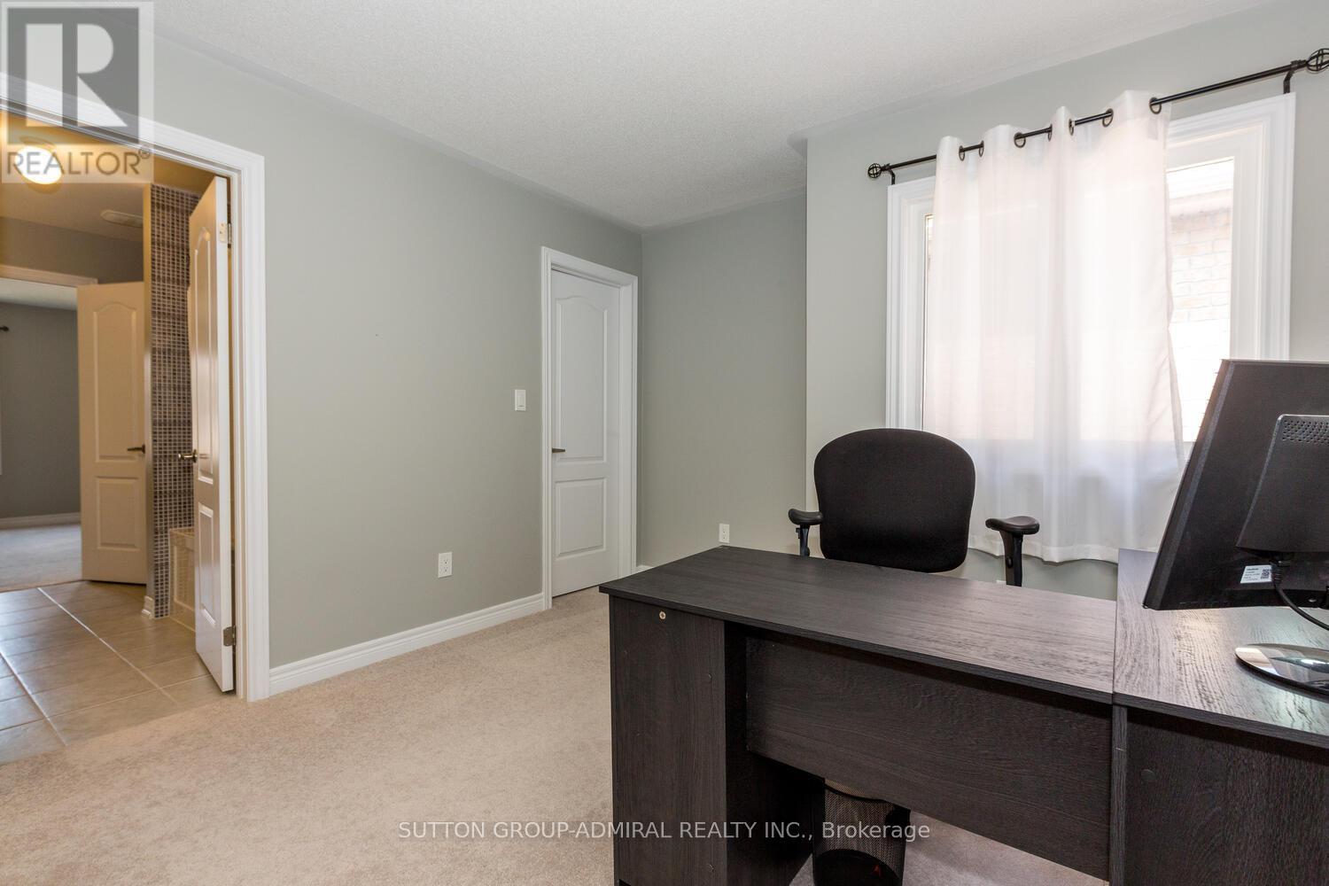 53 Pietrowski Drive, Georgina, ON - Indoor Photo Showing Office