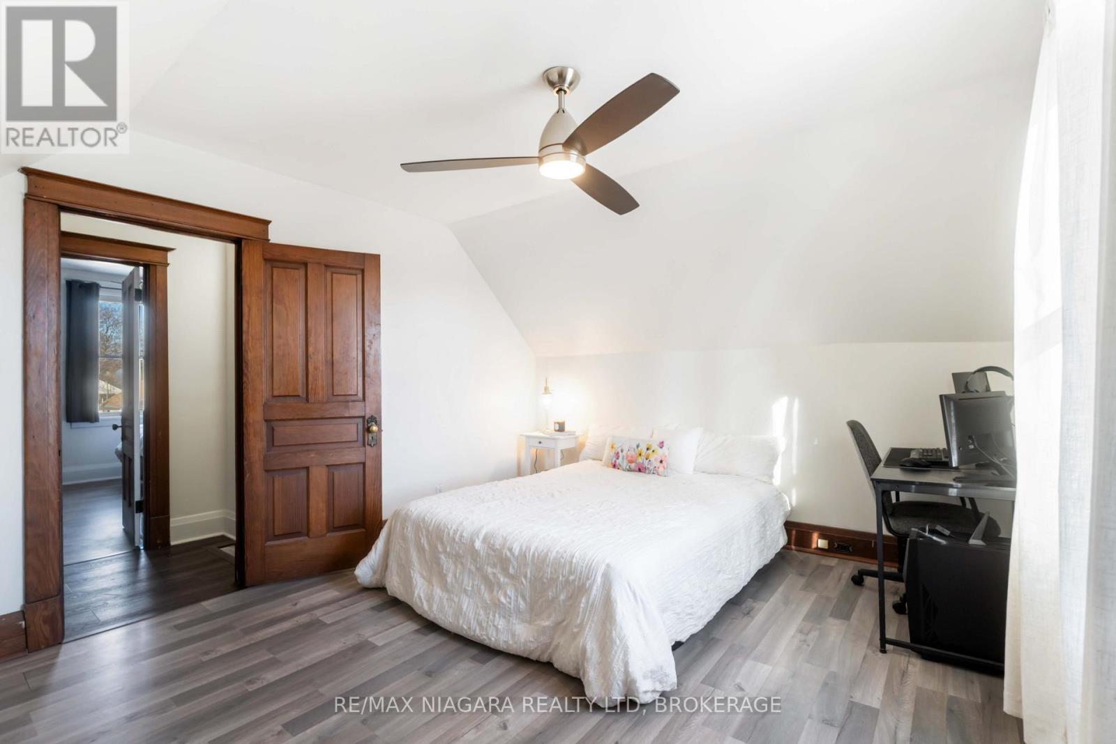 22 Bertram Street, St. Catharines (E. Chester), ON