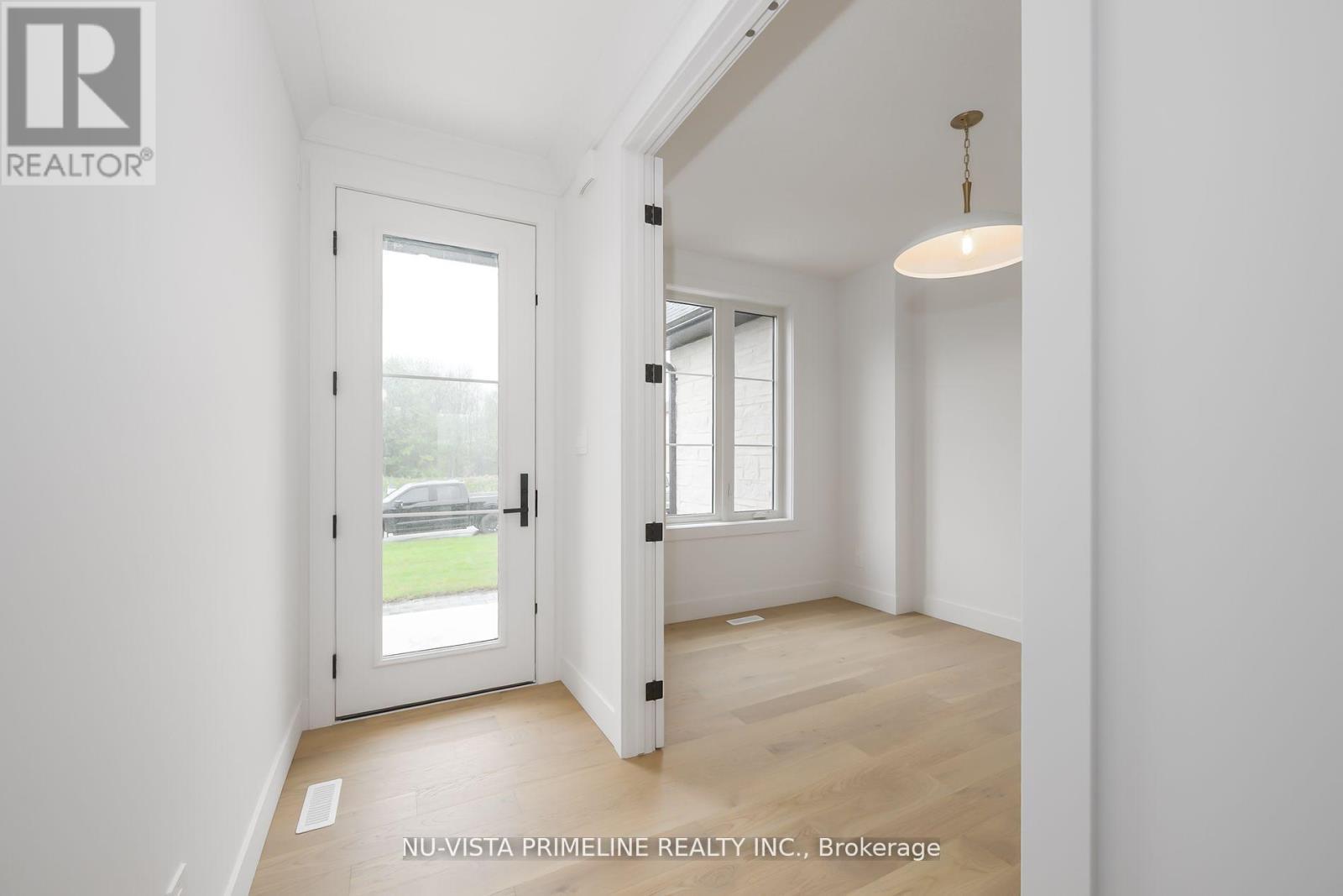 186 Timberwalk Trail, Middlesex Centre (Ilderton), ON - Indoor Photo Showing Other Room