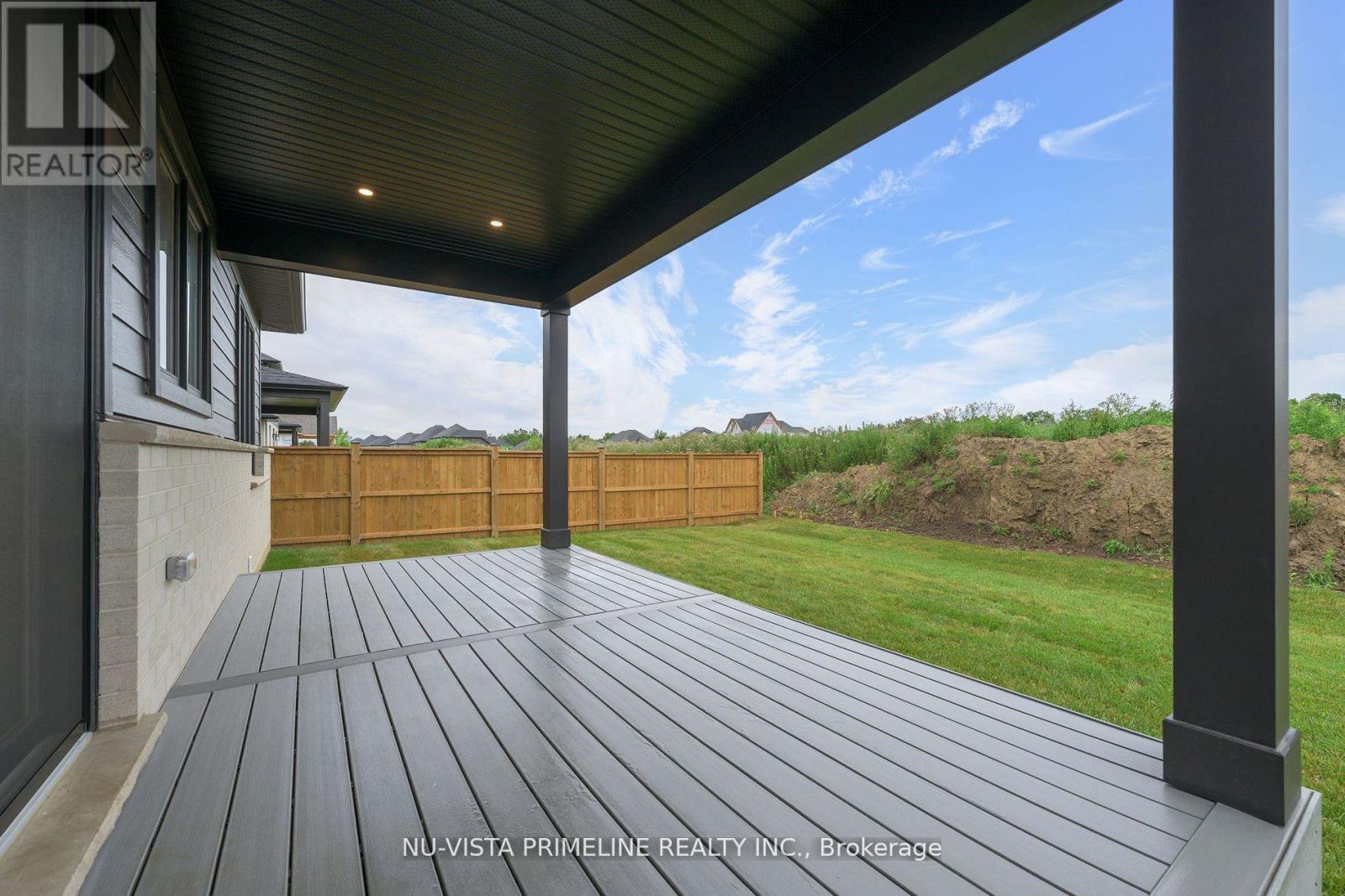 186 Timberwalk Trail, Middlesex Centre (Ilderton), ON - Outdoor With Deck Patio Veranda With Exterior
