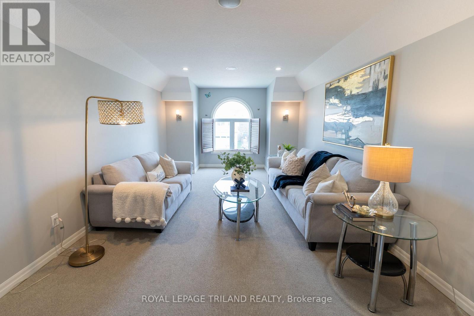 1984 Jubilee Drive, London North (North E), ON