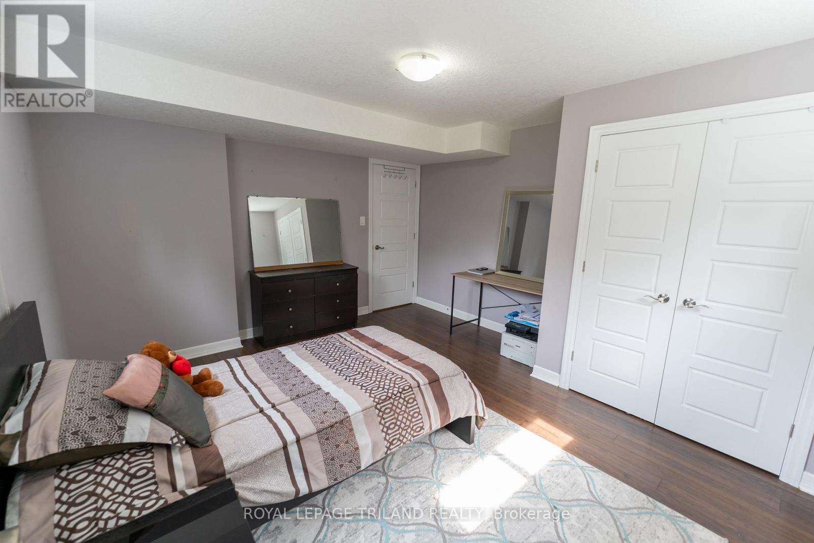 1984 Jubilee Drive, London North (North E), ON