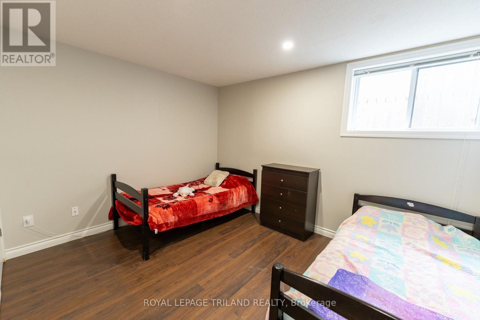 1984 Jubilee Drive, London North (North E), ON