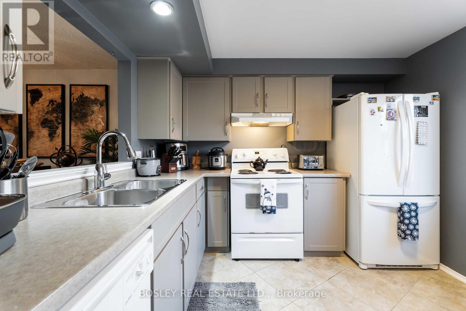 61 - 50 Lakeshore Road, St. Catharines (Lakeport), ON