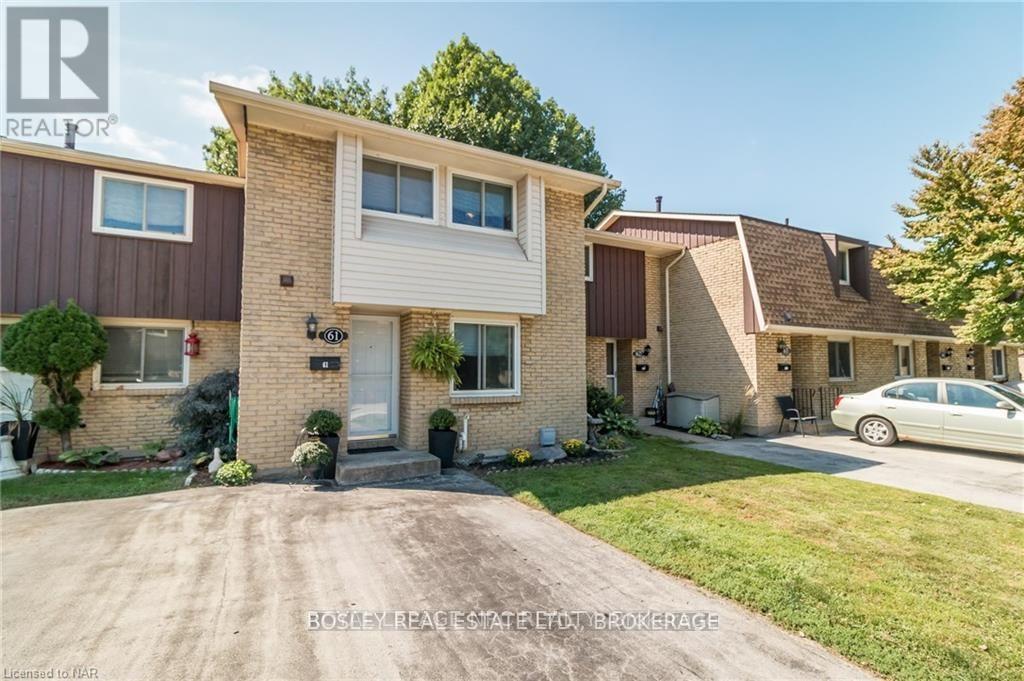 61 - 50 Lakeshore Road, St. Catharines (Lakeport), ON