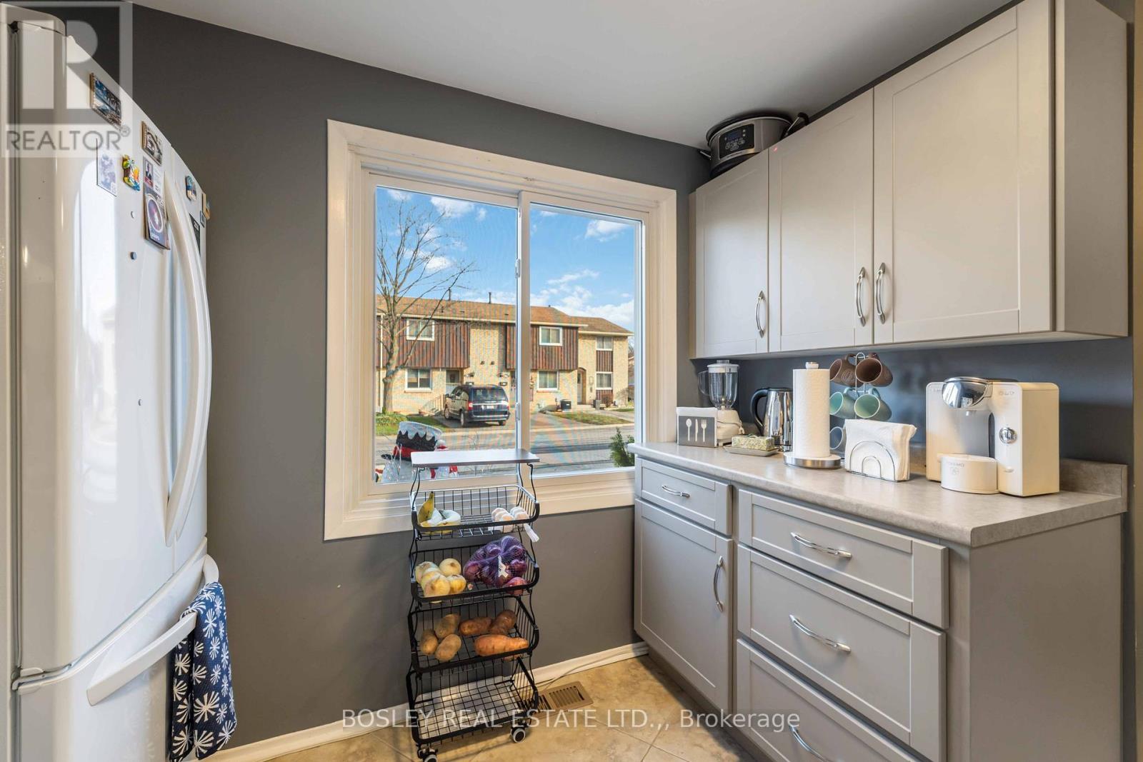 61 - 50 Lakeshore Road, St. Catharines (Lakeport), ON