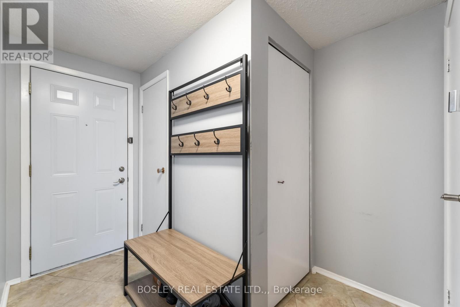 61 - 50 Lakeshore Road, St. Catharines (Lakeport), ON