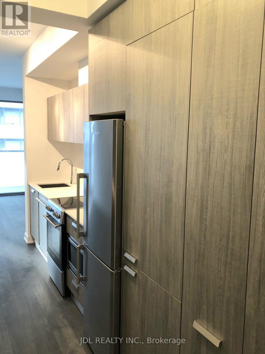 1406 - 50 Charles Street E, Toronto, ON - Indoor Photo Showing Kitchen