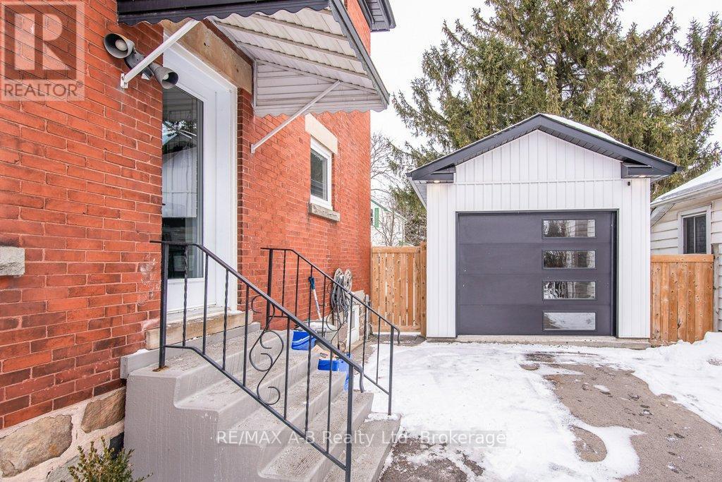 2 Loveys Street E, East Zorra-Tavistock (Hickson), ON - Outdoor With Exterior