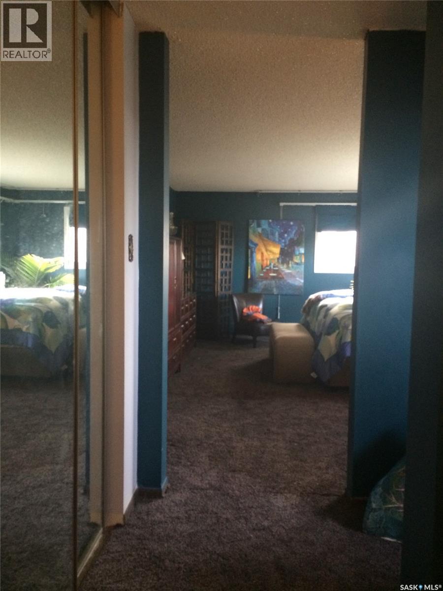 Kippen Farm, Shamrock Rm No. 134, SK - Indoor