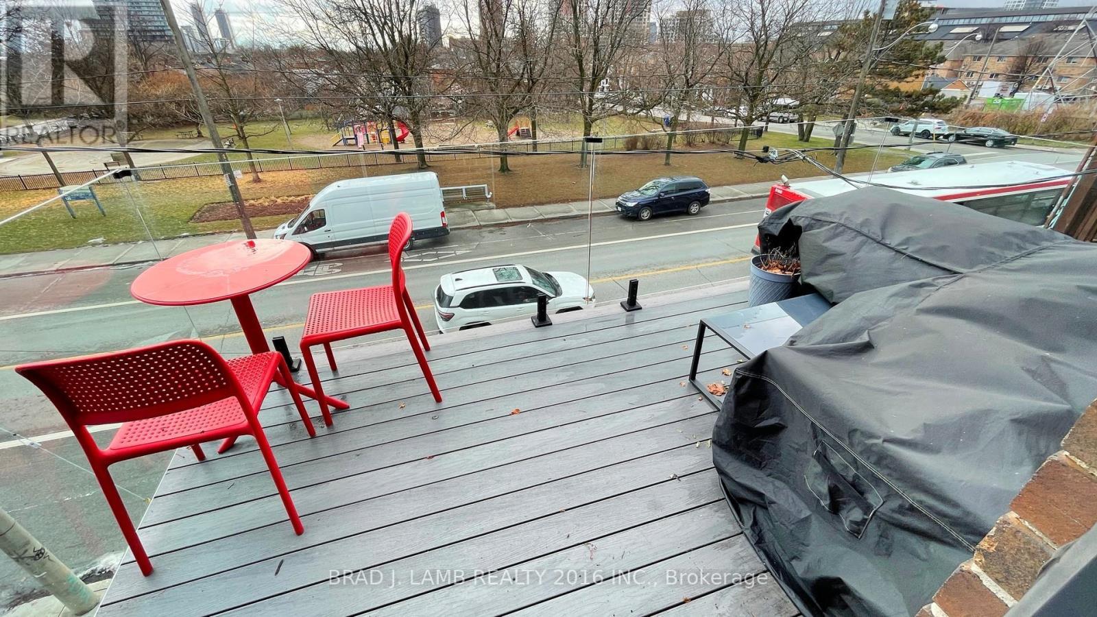 1558 A Davenport Road, Toronto, ON