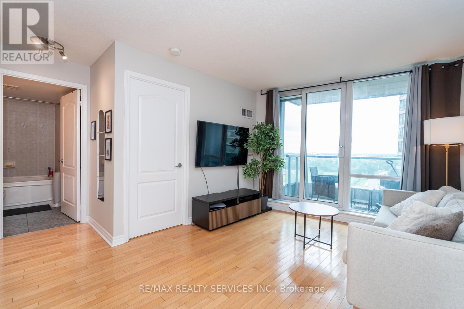 1403 - 33 Elm Drive, Mississauga, ON