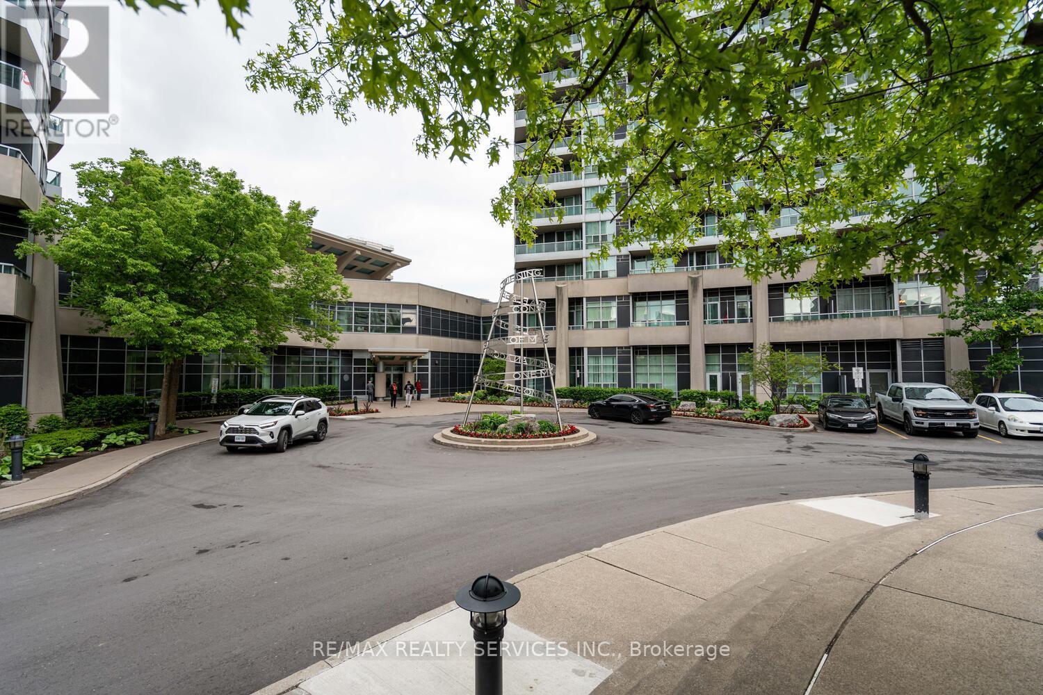 1403 - 33 Elm Drive, Mississauga, ON