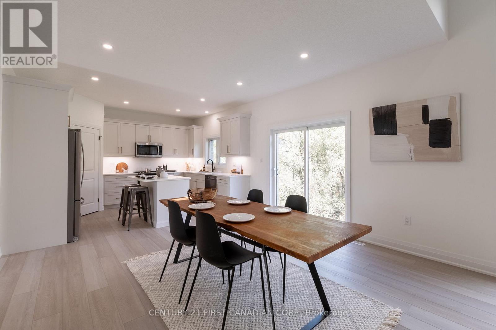 116 Sheldabren Street, North Middlesex (Ailsa Craig), ON