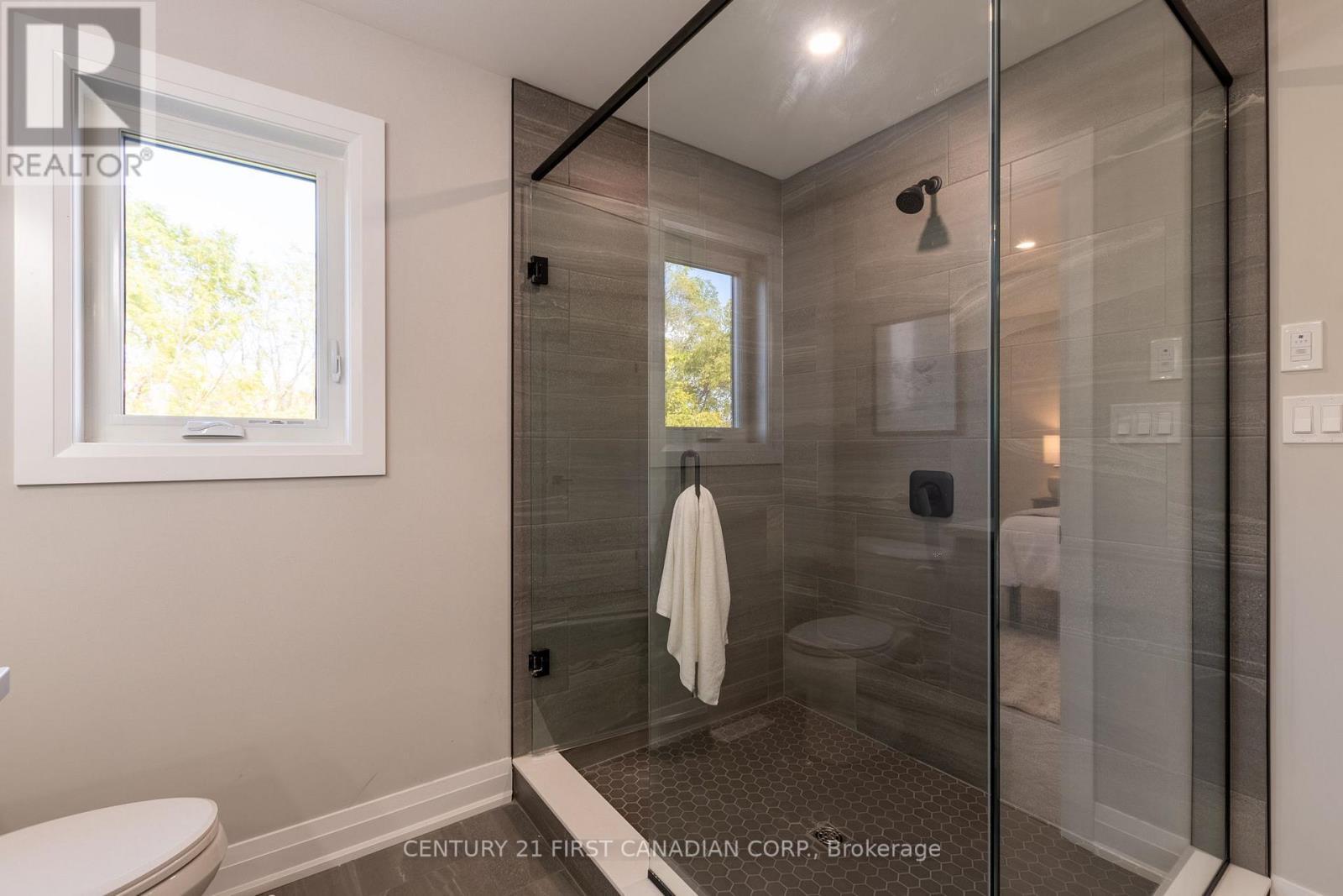 116 Sheldabren Street, North Middlesex (Ailsa Craig), ON