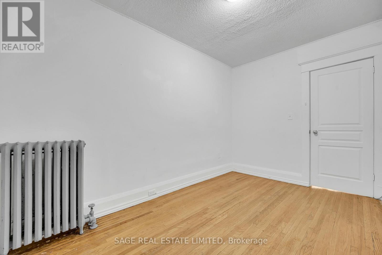 Upper - 1108 St. Clair Avenue W, Toronto, ON - Indoor Photo Showing Other Room