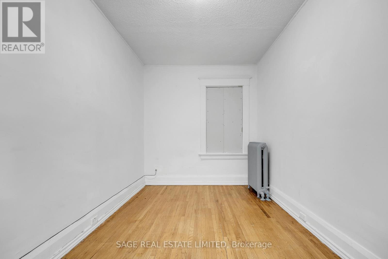 Upper - 1108 St. Clair Avenue W, Toronto, ON - Indoor Photo Showing Other Room