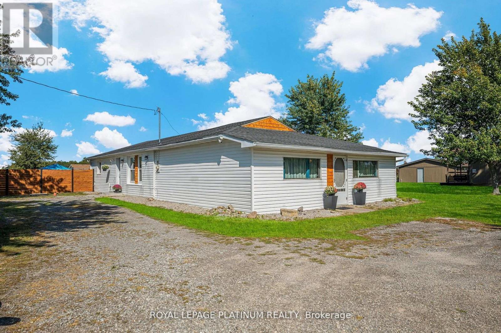 4546 Sherkston Road, Port Colborne, ON - Outdoor