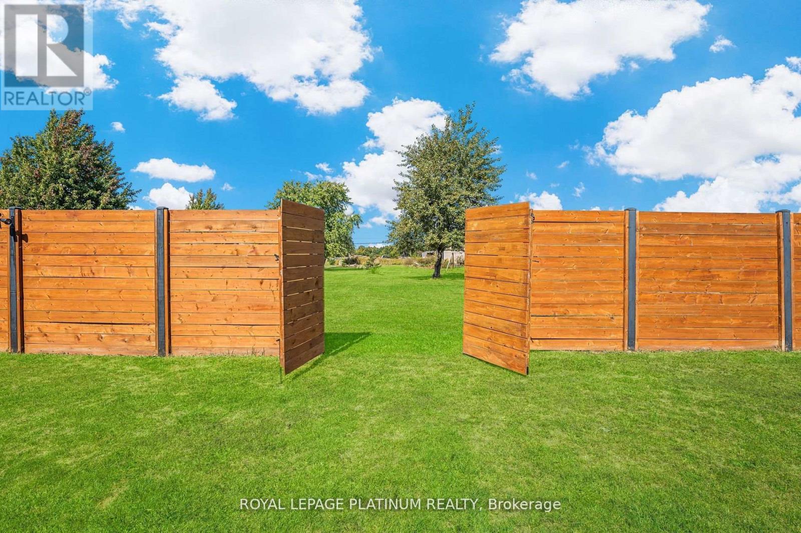 4546 Sherkston Road, Port Colborne, ON - Outdoor With View