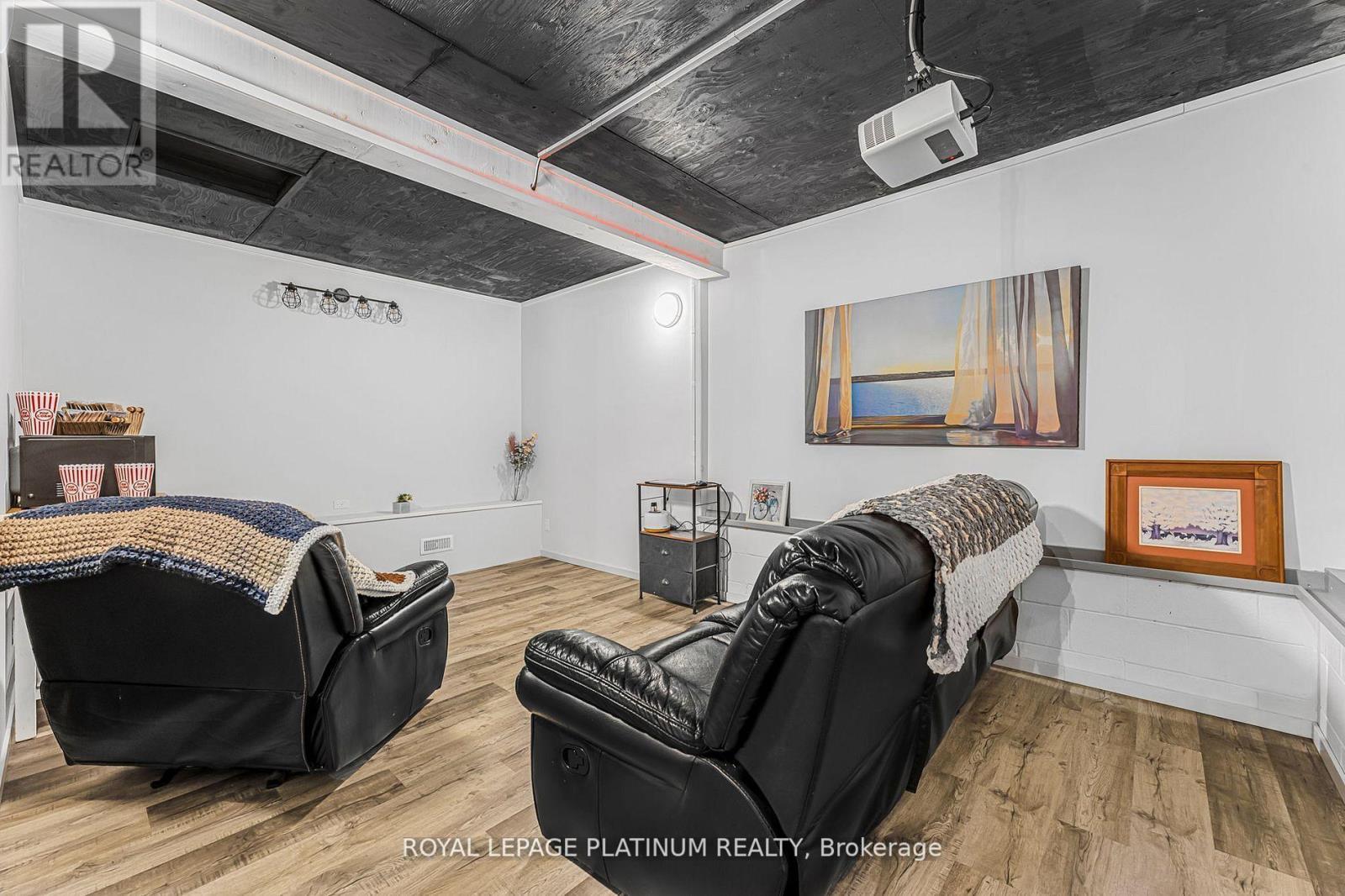 4546 Sherkston Road, Port Colborne, ON - Indoor