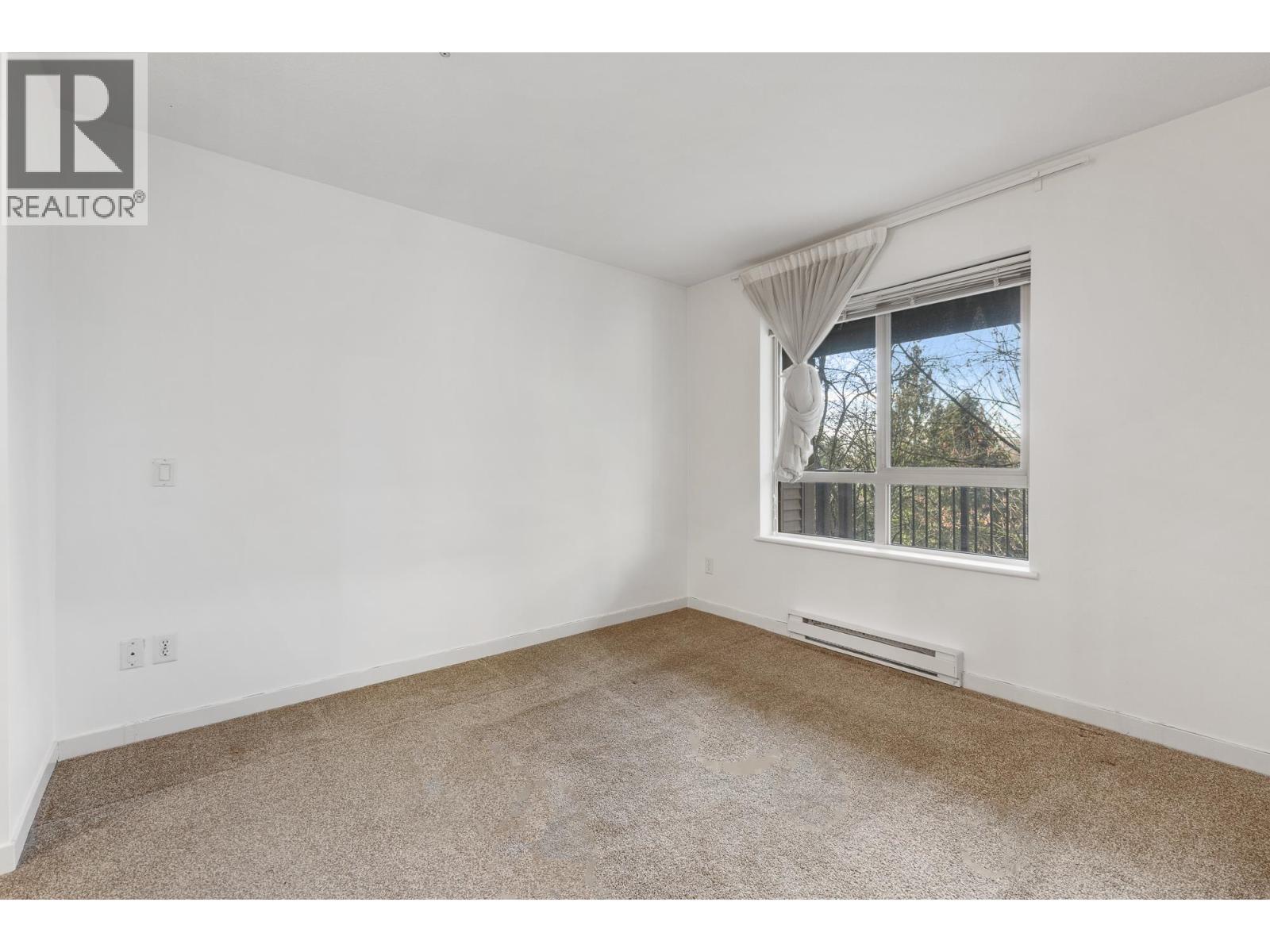 215 11665 Haney Bypass, Maple Ridge, BC - Indoor Photo Showing Other Room