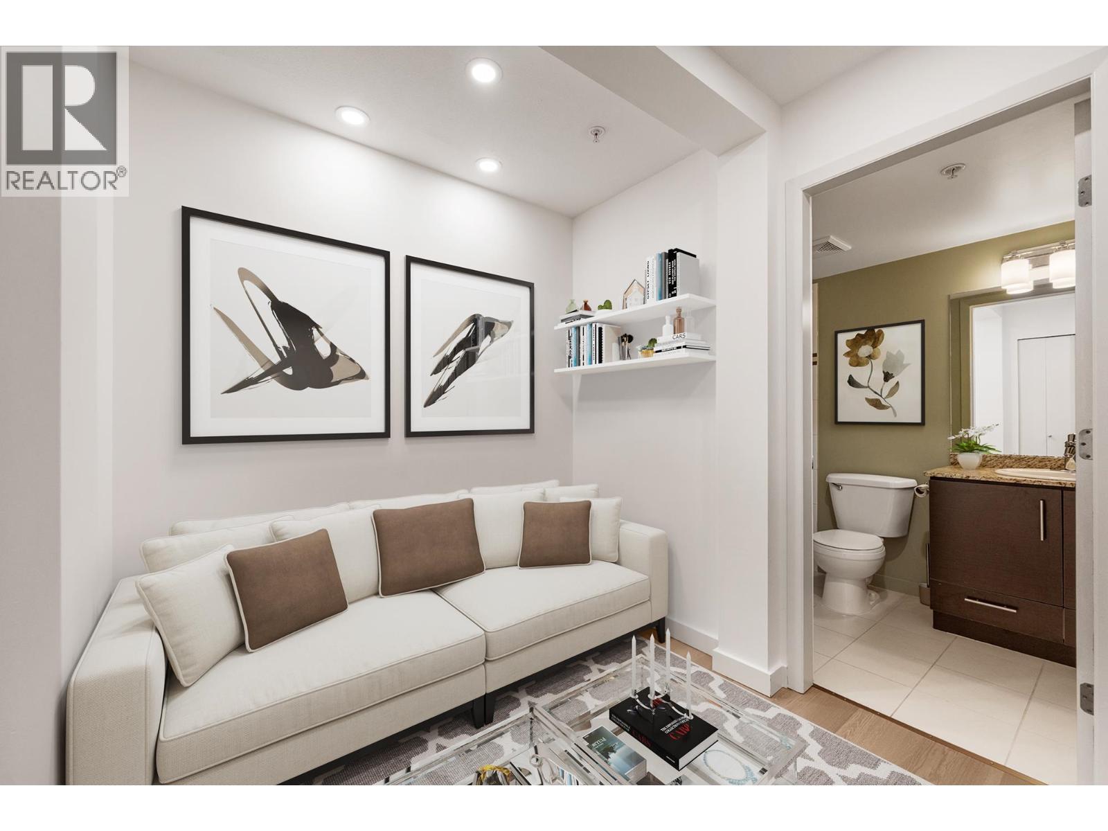 215 11665 Haney Bypass, Maple Ridge, BC - Indoor