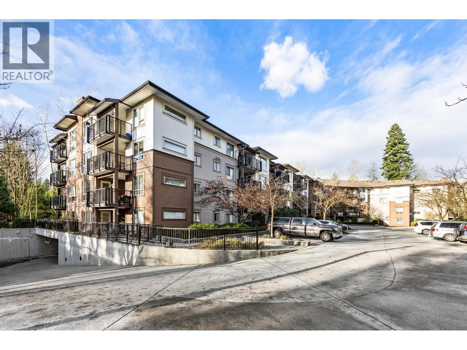 215 11665 Haney Bypass, Maple Ridge, BC - Outdoor