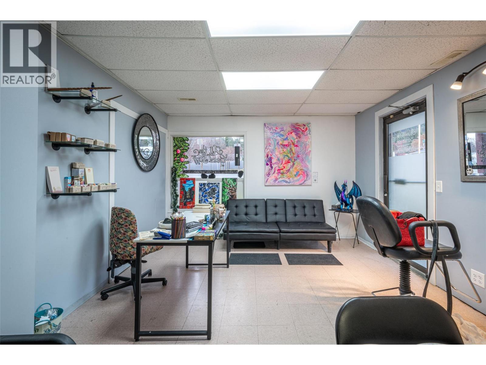 5683 97 Highway, Falkland, BC - Indoor