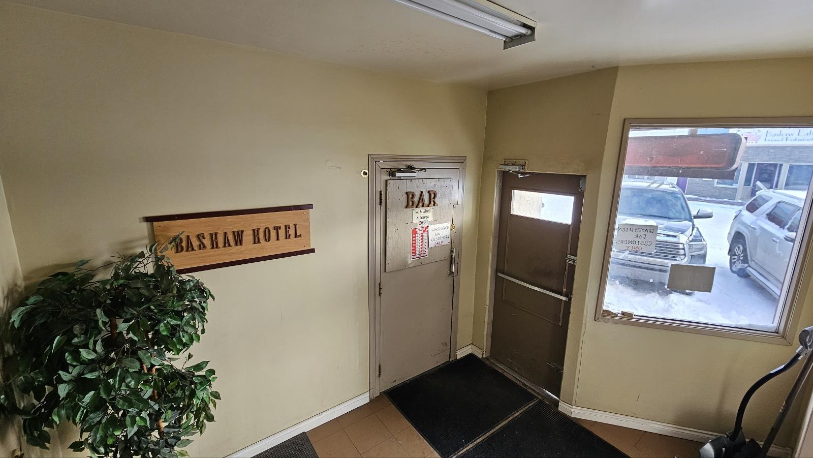 5016 50 St, Bashaw, AB