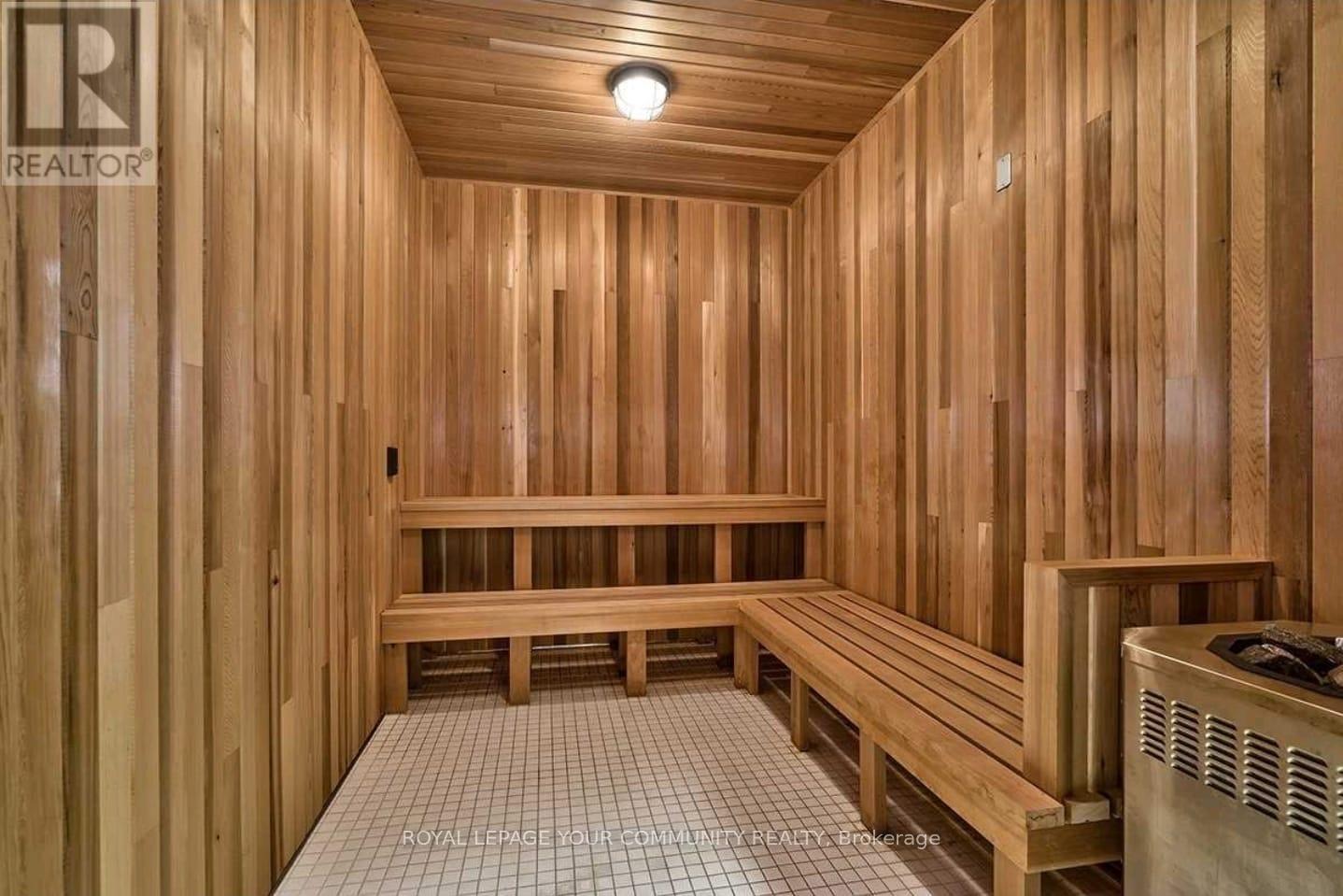 604 - 55 Speers Road, Oakville, ON - Indoor Photo Showing Other Room