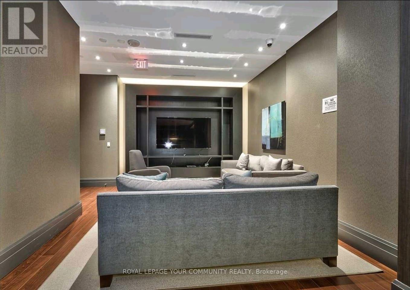 604 - 55 Speers Road, Oakville, ON - Indoor With Fireplace