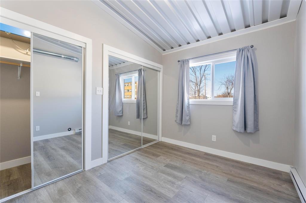 218 Whitmore Avenue W, Dauphin, MB - Indoor Photo Showing Other Room