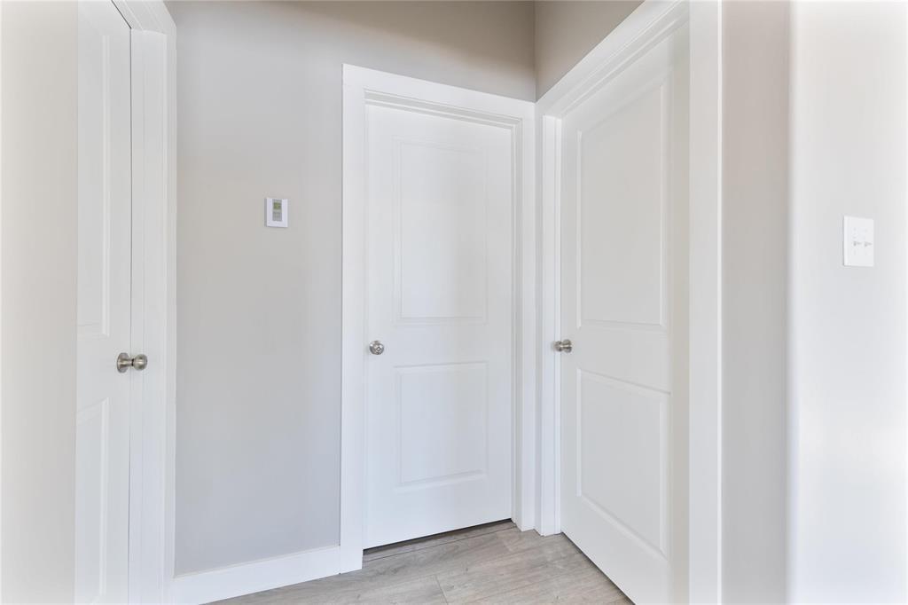 218 Whitmore Avenue W, Dauphin, MB - Indoor Photo Showing Other Room