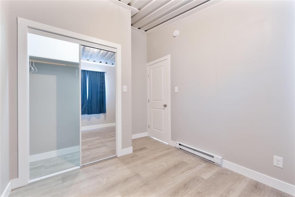 218 Whitmore Avenue W, Dauphin, MB - Indoor Photo Showing Other Room