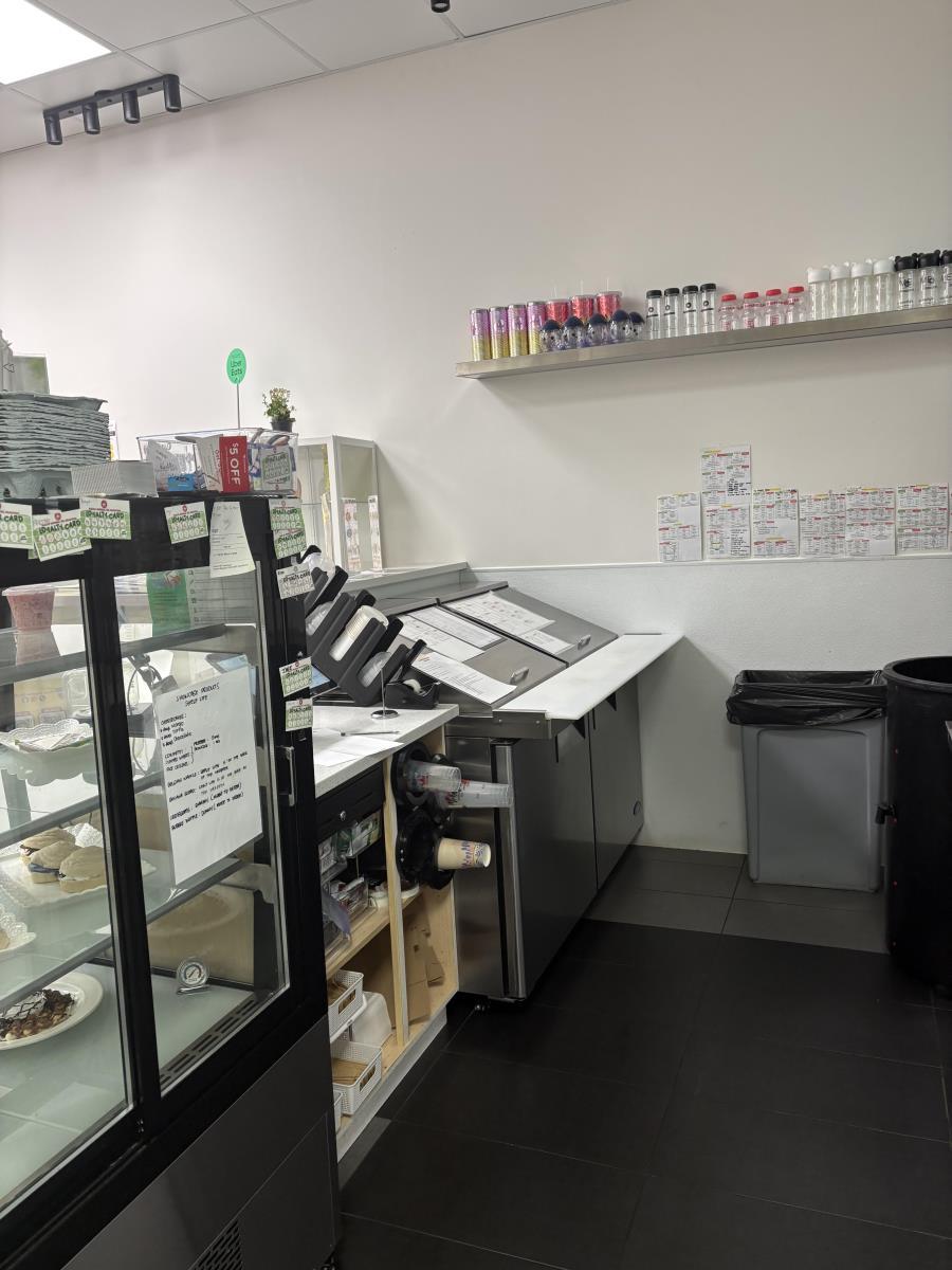 2539 17 St Nw, Edmonton, AB