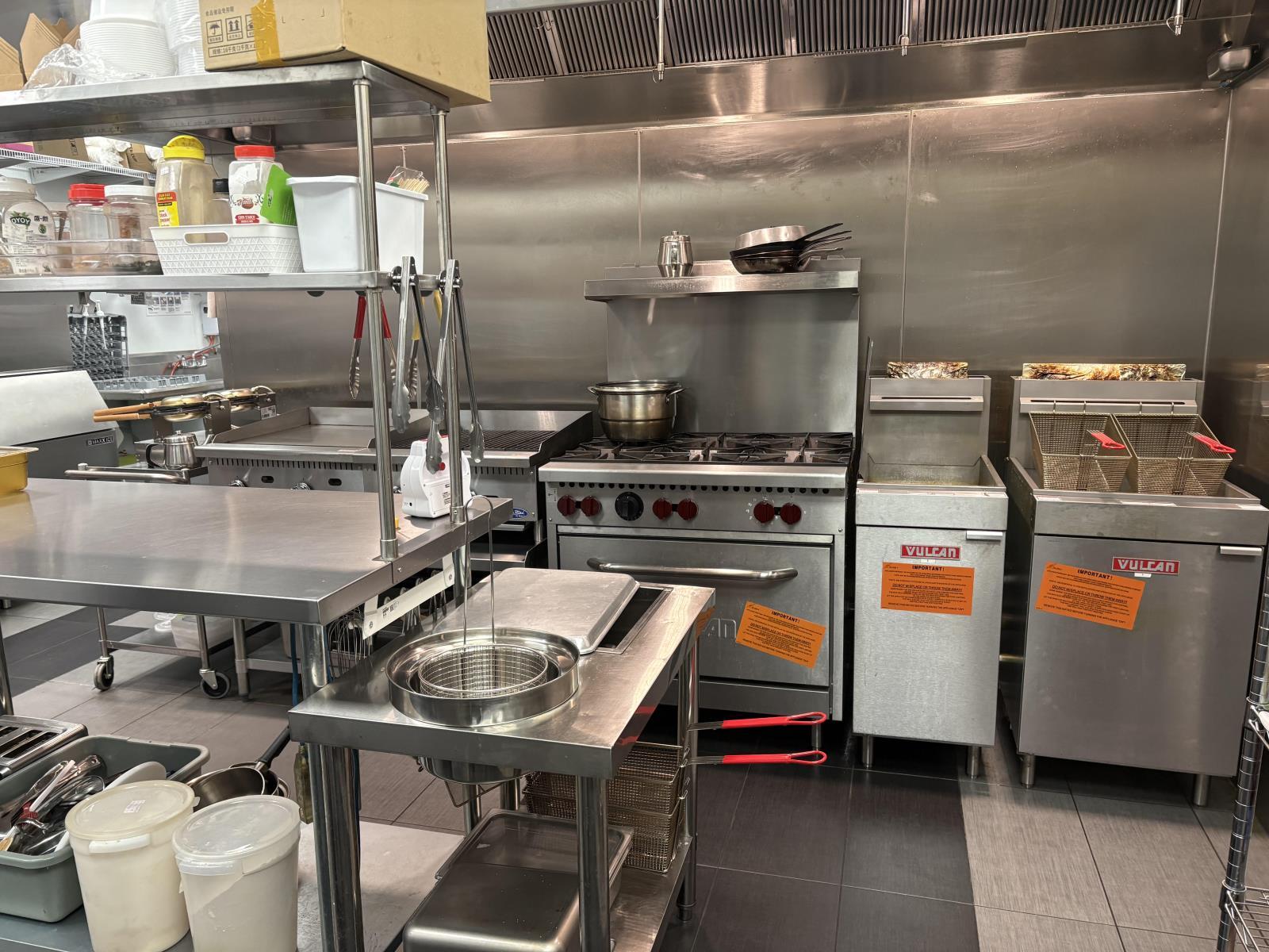 2539 17 St Nw, Edmonton, AB