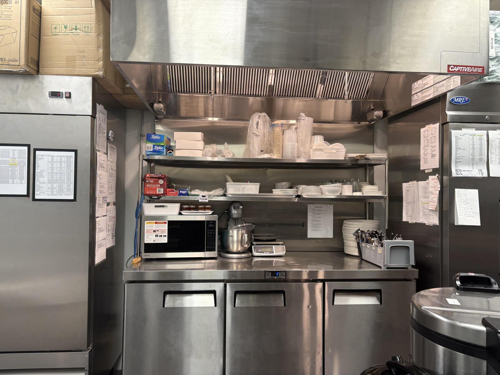 2539 17 St Nw, Edmonton, AB