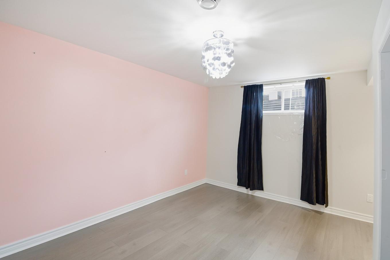 Chambre à coucher - 399 Rue Jeannine-Grégoire-Ross, Gatineau (Gatineau), QC - Indoor Photo Showing Other Room