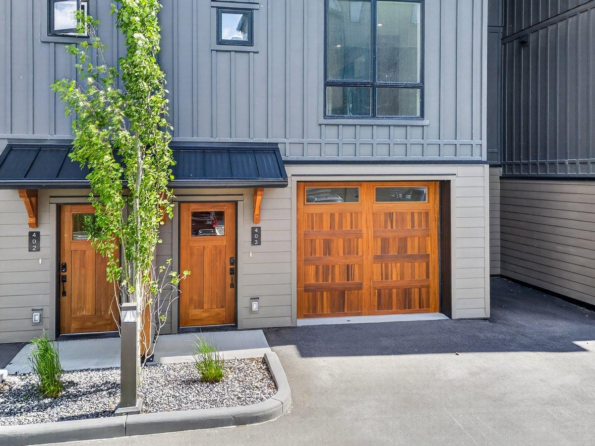 404-510 14Th Street, Invermere, BC - Outdoor With Deck Patio Veranda